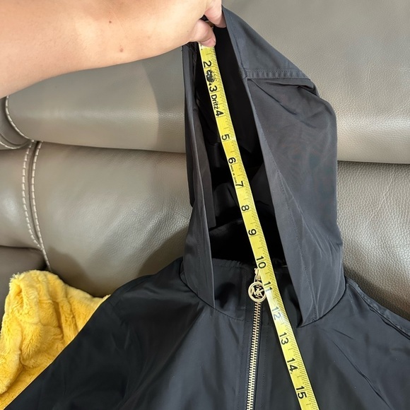 Black Michael Kors jacket🖤MK LOGO windbreaker gold zipper black zip up hoodie - Picture 4 of 14